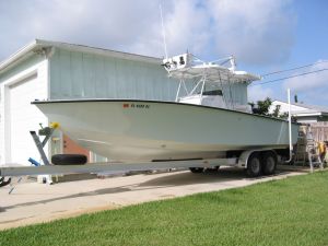 31' Jupiter Center Console